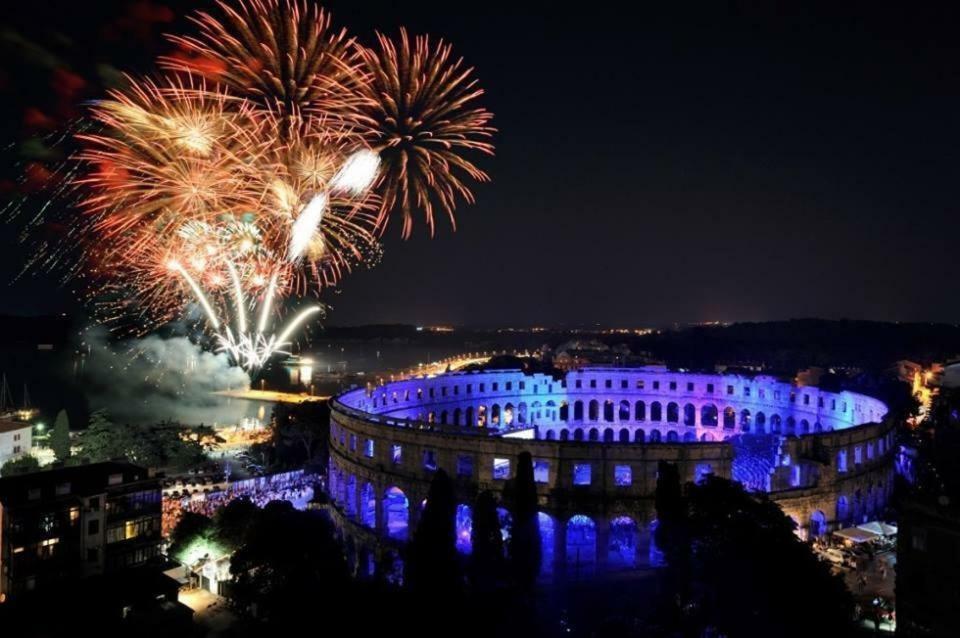 Apartamento Arena Festival Pula Exterior foto